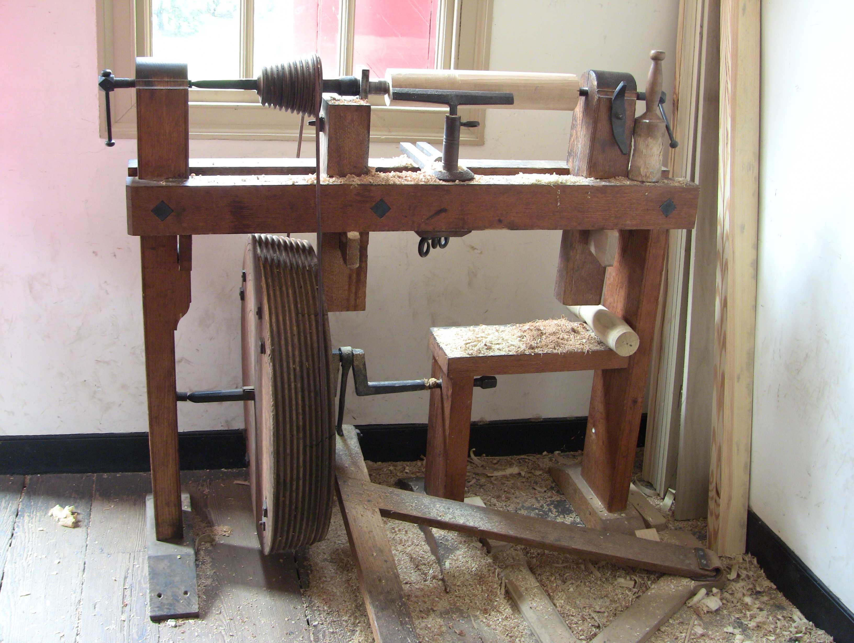 Woodwork Diy Foot Powered Lathe Project PDF Plans
